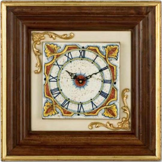 elegantne klasicke zdobene nastenne hodiny rustikalne mediteranske drevene ram keramicka dekoracia nastenna dekor luxusna kvalitna toskanska talianska zamocka salon hodiny lameridiana.jpg